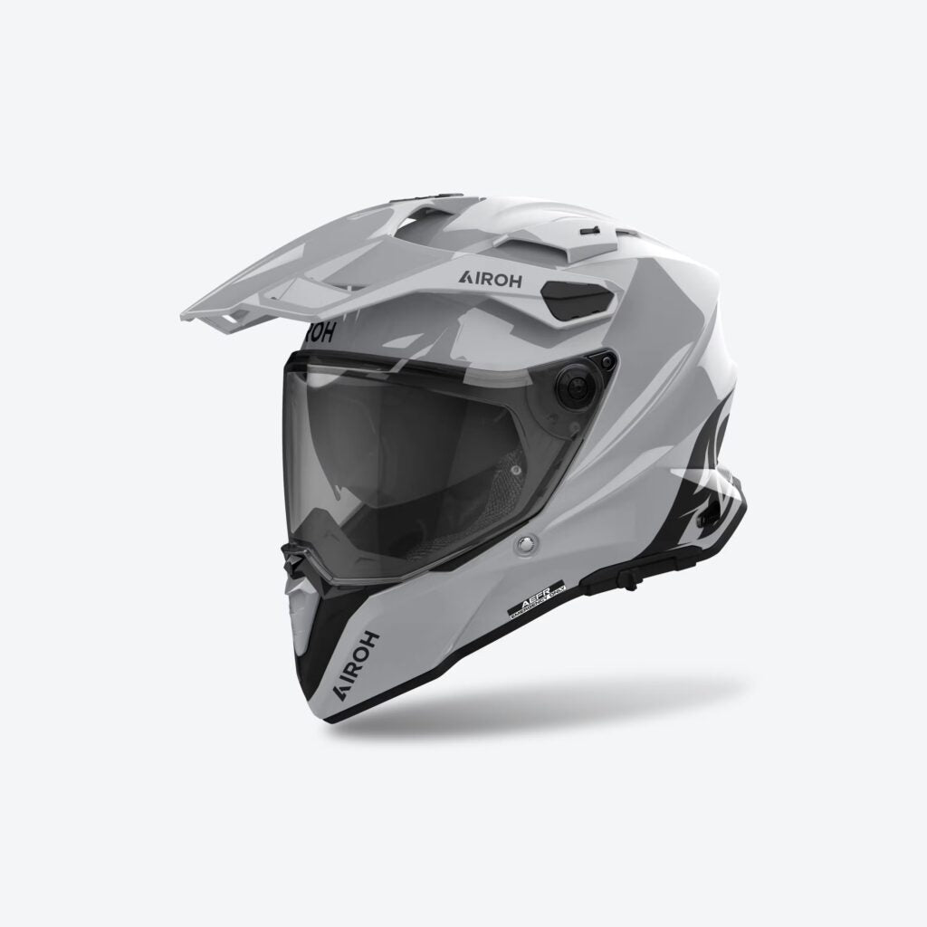 Airoh Commander 2 Color motorcykelhjelm i cementgrå højglans set skråt forfra