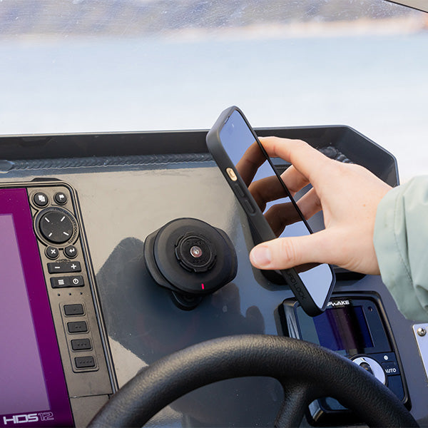 cs0028-360-ccs-hw-wch-iphone_0c7a6515