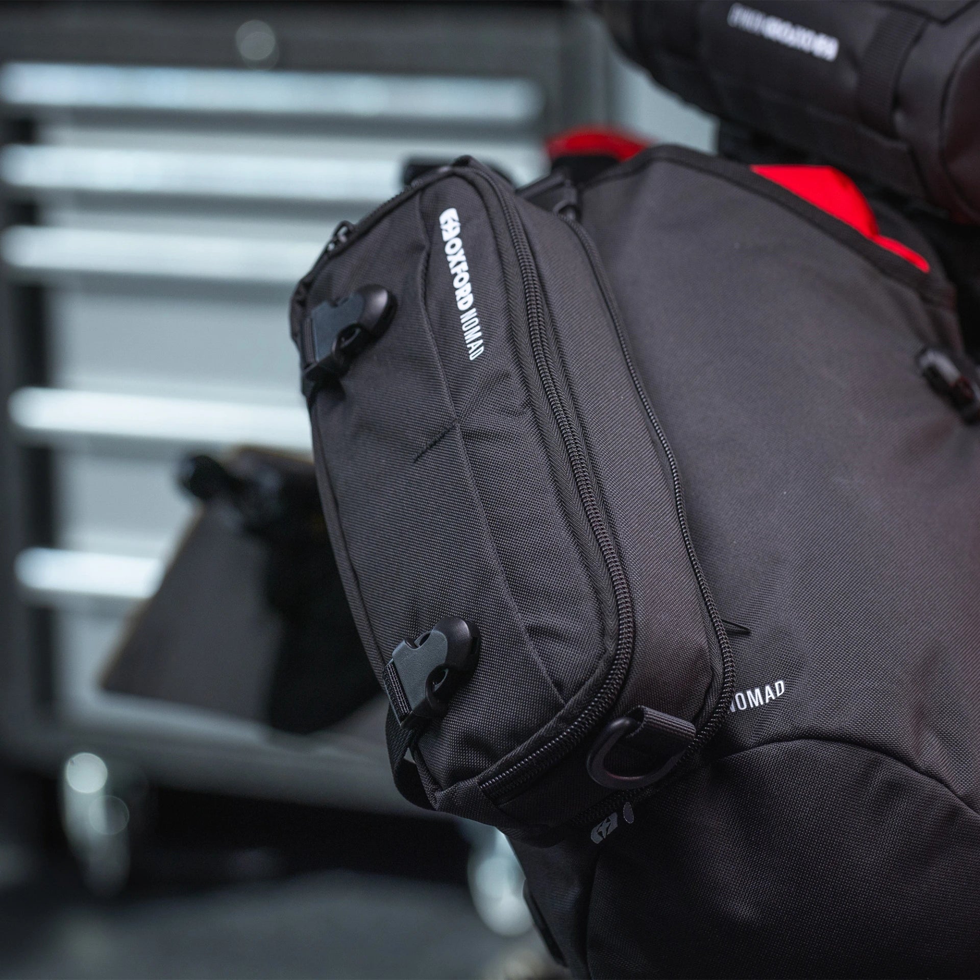 Oxford Nomad 2L Utility Pouch Taske