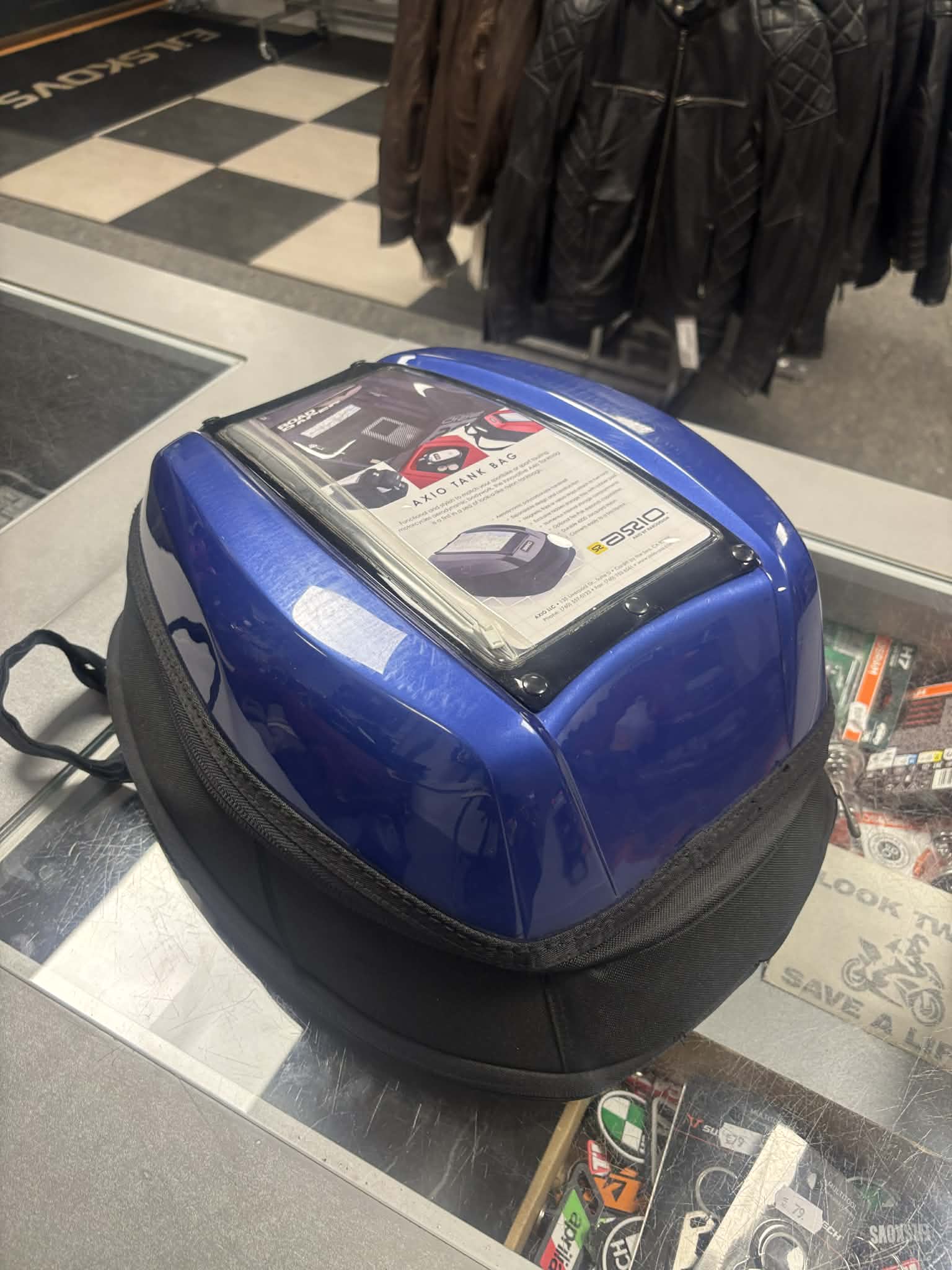 Axio Tankväska 16L Magnet Blå/Svart