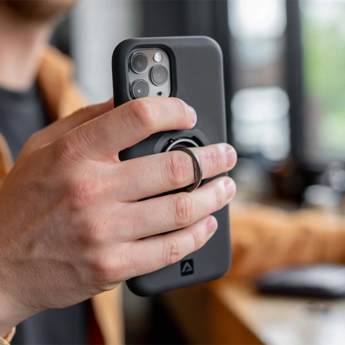 Quad Lock PHONE RING / STAND